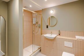 Tyndall's Park - Your Apartment