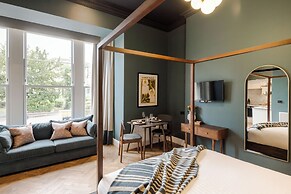 Tyndall's Park - Your Apartment