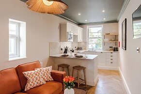 Tyndall's Park - Your Apartment