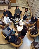 Ronglyang Lotus Villa Homestay (Near MG Road)