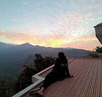 Ronglyang Lotus Villa Homestay (Near MG Road)