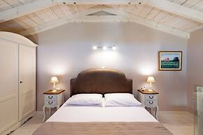 Ellotia & Asterion By Forest Villas