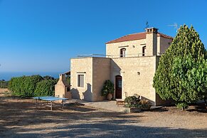 Ellotia & Asterion By Forest Villas