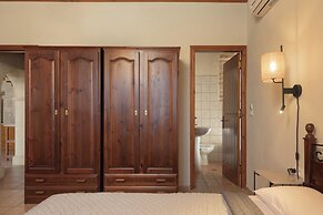 Ellotia & Asterion By Forest Villas