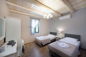 Ellotia & Asterion By Forest Villas