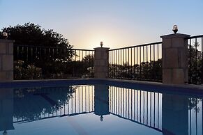 Ellotia & Asterion By Forest Villas