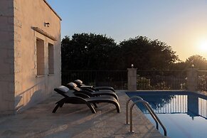 Ellotia & Asterion By Forest Villas