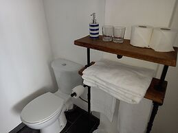 Vinnies Family Hotel