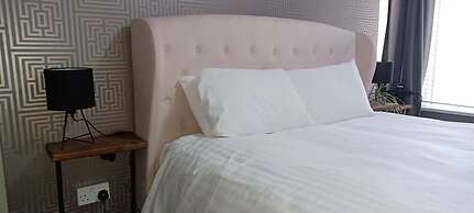 Vinnies Family Hotel