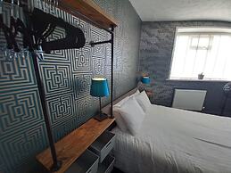 Vinnies Family Hotel