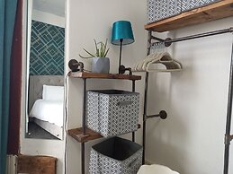 Vinnies Family Hotel