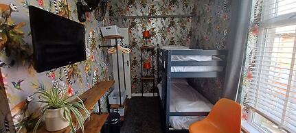 Vinnies Family Hotel