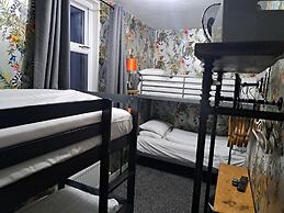 Vinnies Family Hotel