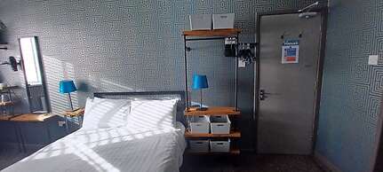 Vinnies Family Hotel