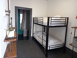 Vinnies Family Hotel