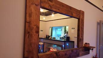 Vinnies Family Hotel