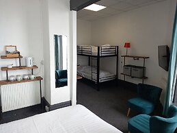 Vinnies Family Hotel