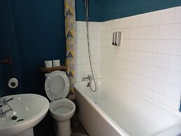 Vinnies Family Hotel