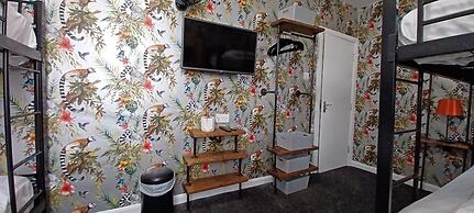 Vinnies Family Hotel