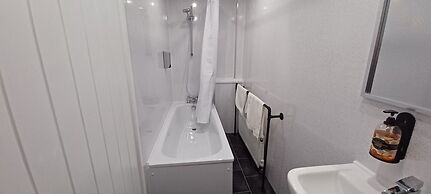 Vinnies Family Hotel