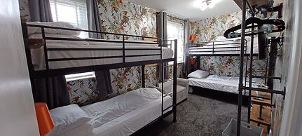 Vinnies Family Hotel