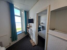 Vinnies Family Hotel