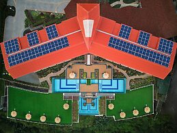 The Cliff by Zuper - Panchgani