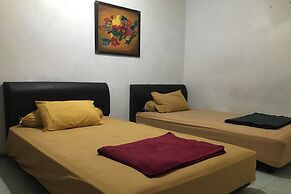 OYO 94320 Homestay Abah Hank Syariah