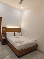 Lingaa's Residency