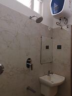 Lingaa's Residency
