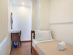 Townhouse OAK Avitel Hotel