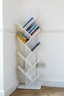 A Stunning Four Bed House in Posh Oadby, Leicester