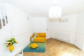 A Stunning Four Bed House in Posh Oadby, Leicester