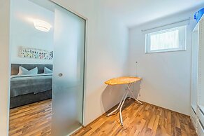 Cozy Stylish Berlin Apartment With 2 Bedrooms