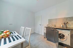 Cozy Stylish Berlin Apartment With 2 Bedrooms