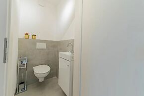 Cozy Stylish Berlin Apartment With 2 Bedrooms