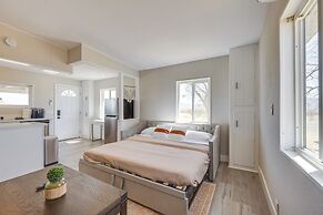 9 Mi to Joshua Tree NP: Secluded Desert Home!