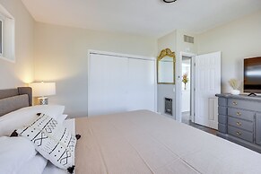 9 Mi to Joshua Tree NP: Secluded Desert Home!