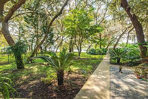 Home on Lake Hutchinson w/ Dock!