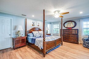 Home on Lake Hutchinson w/ Dock!