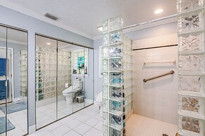 Home on Lake Hutchinson w/ Dock!