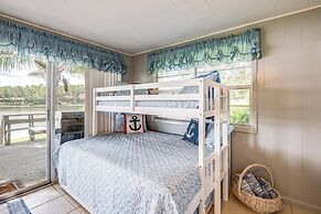 Home on Lake Hutchinson w/ Dock!