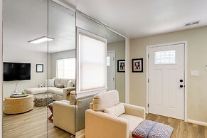 2 Mi to Potomac Mills: Modern Home in Woodbridge