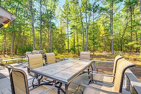 2 Blocks to Boat Ramp: Higgins Lake House w/ Grill
