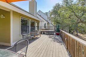 5 Mi to Lake Natoma: Home w/ Deck in Orangevale!