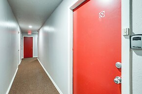 Walk to Lift: Mtn-view Crested Butte Condo w/ Loft