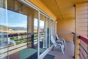 Walk to Lift: Mtn-view Crested Butte Condo w/ Loft