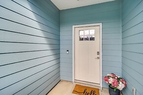 < 1 Mi to Beach - Home w/ Deck & Yard in Waveland!