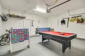 < 1 Mi to Beach - Home w/ Deck & Yard in Waveland!