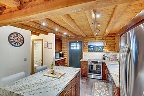 Cabin ~ 1 Mi to Lake Gregory & Hiking!
